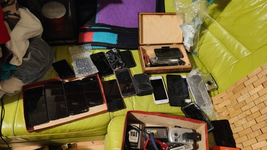 Mężczyzna był już skazany za utrwalanie treści pornograficznych z udziałem dziecka /Policja