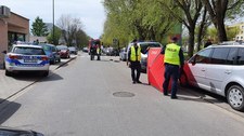 Mężczyzna, który zastrzelił policjanta, miał w aucie broń automatyczną