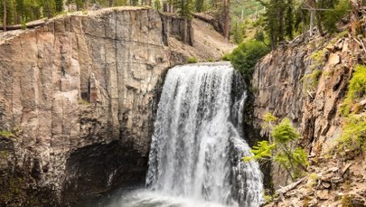 Mężczyzna utknął za wodospadem. Pomoc przyszła po kilkudziesięciu godzinach