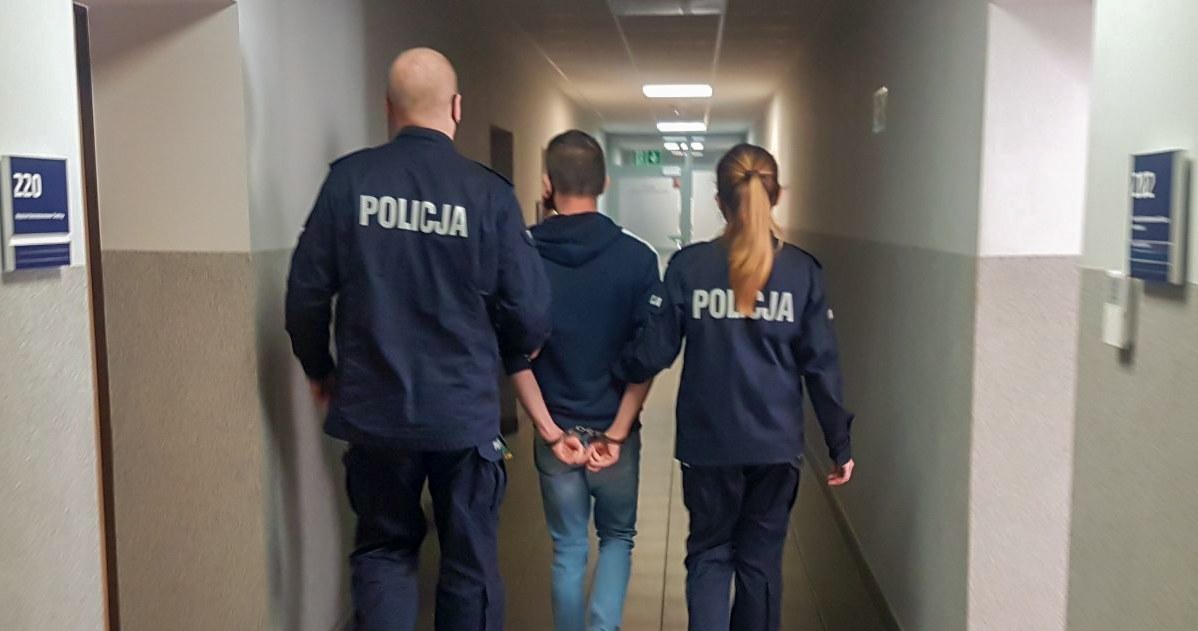 Mężczyzna wpadł w ręce policjantów /Informacja prasowa