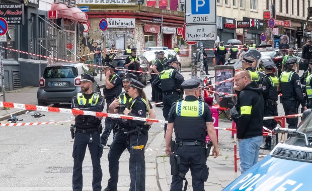 Mężczyzna z koktajlem Mołotowa w Hamburgu. Znamy nowe fakty 