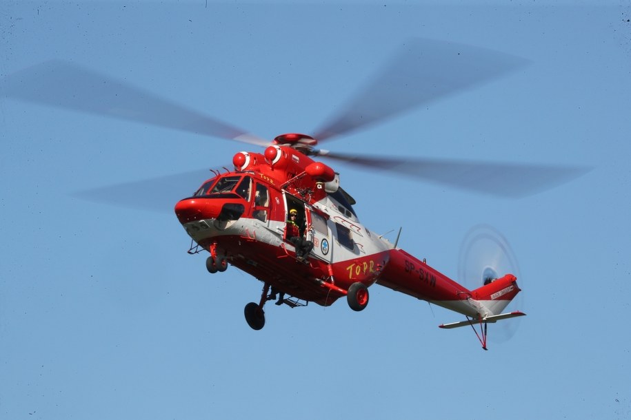 Mężczyzna został przetransportowany do szpitala śmigłowcem /Maciej Pałahicki /RMF FM