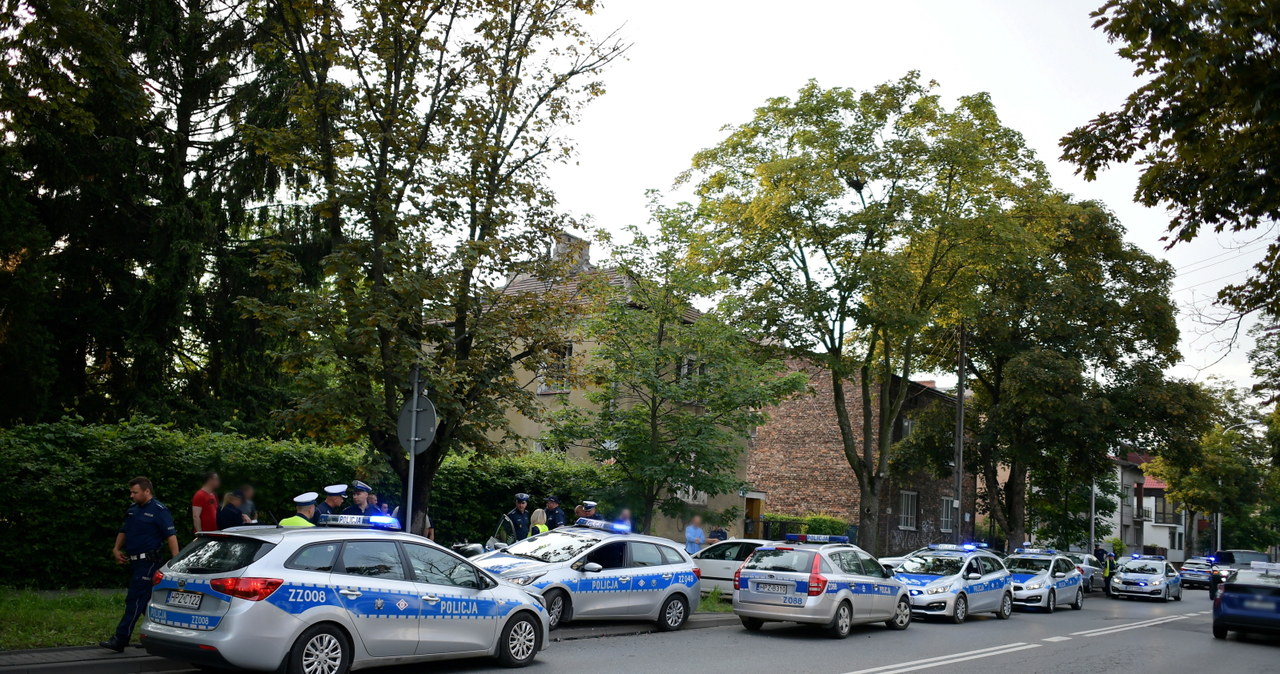 Mężczyzny szukało kilkudziesięciu policjantów. Bez skutku / 	Marcin Obara  /PAP