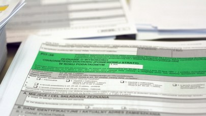 MF: Od przyszłego roku koniec z PIT-ami