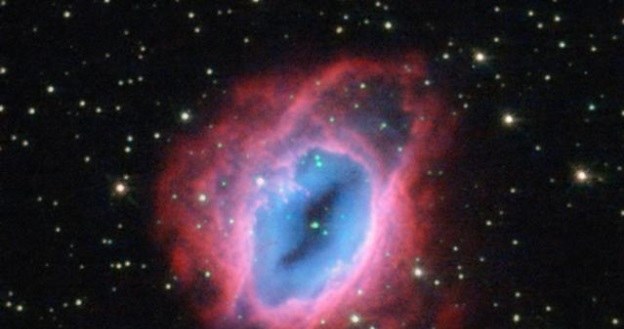 Mgławica planetarna ESO 456-67 wygląda jako Oko Saurona /NASA