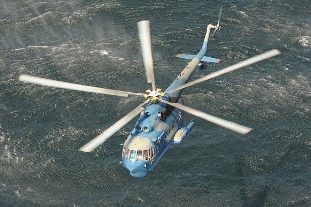 Mi-14 PŁ nad morzem /Polska Zbrojna