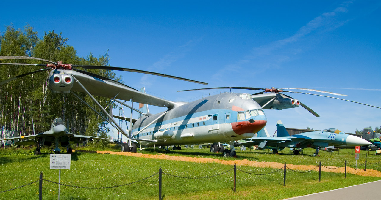 Mi V-12 w muzeum w Monino. Fot. Maarten /Wikipedia