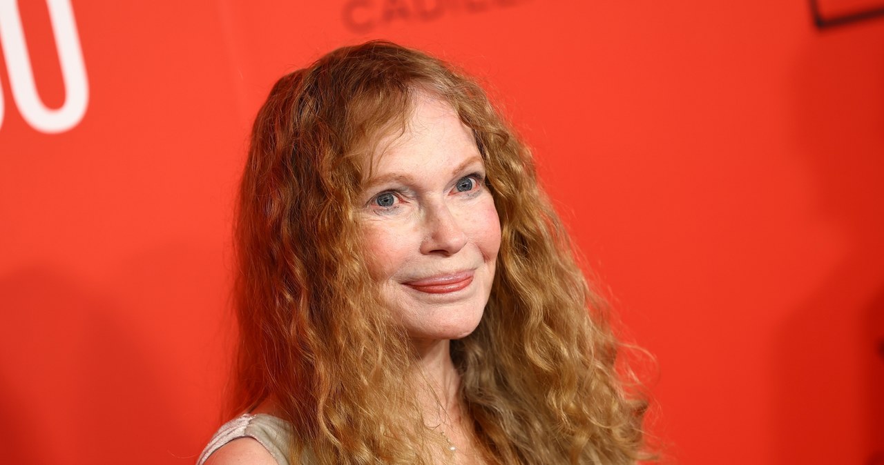 Mia Farrow /Arturo Holmes/WireImage /Getty Images