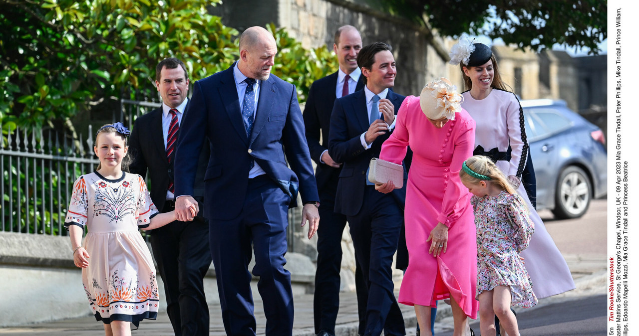 Mia Grace Tindall, Peter Phillips, Mike Tindall, książę William, Zara Phillips, Edoardo Mapelli Mozzi, Mia Grace Tindall i księżniczka Beatrice /Rex Features/EAST NEWS /East News