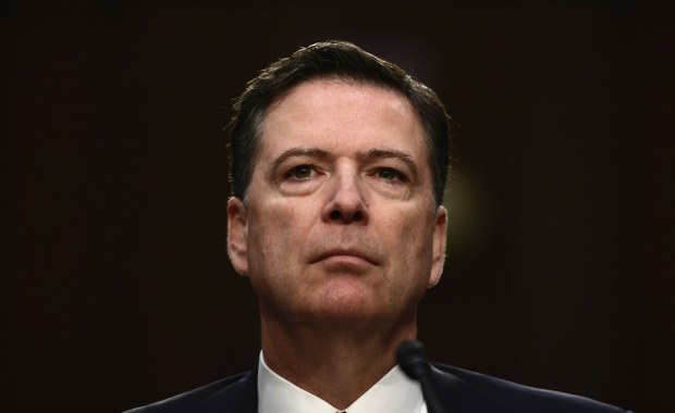 Miał grozić zabiciem prezydenta USA. Zarzuty dla byłego szefa FBI 