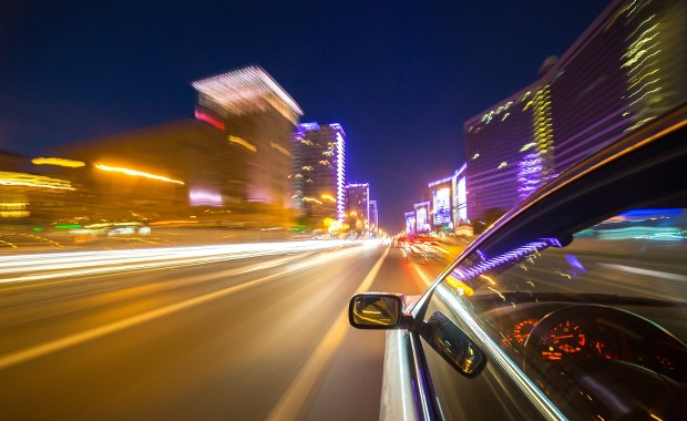 Miał jechać ponad 350 km/h po ulicach stolicy. Są zarzuty