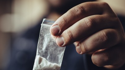 Miał monitorować prędkość aut, rozbił śmigłowiec. 60-latek był pod wpływem narkotyków