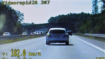 Miał na liczniku 182 km/h. Dostał 2,5 tys. zł mandatu