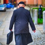 Miał przywłaszczyć parafialną fortunę. Były proboszcz oskarżony