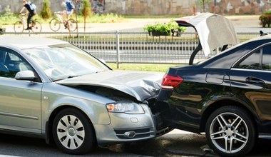 Miałeś stłuczkę? Skontroluj, czy sprawca ma ważne OC. To tylko kilka kliknięć