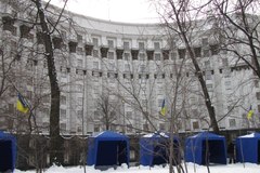 Miasteczko namiotowe w centrum Kijowa