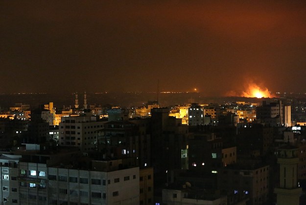 Miasto Gaza tuż po izraelskim nalocie /MOHAMMED SABER  /PAP/EPA