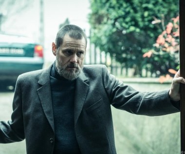 "Miasto Kraków w ostatnim czasie zagrało w takich produkcjach jak: 'Czerwony Pająk', 'Pod Mocnym Aniołem', 'Pani z przedszkola', 'Uwikłanie', czy często wspominana bollywoodzka superprodukcja 'Aazaan'. 'True Crimes' to thriller psychologiczny. Film będzie miał silną obsadę międzynarodową. U boku Jima Carrey’a pojawi się znakomita Charlotte Gainsbourg, Agata Kulesza i Robert Więckiewicz. Co ważne, będzie to jedna z niewielu międzynarodowych produkcji z tak dużym polskim akcentem, realizowana w języku angielskim i dedykowana dystrybucji światowej. Duża część ekipy to filmowcy z Krakowa, a wszystkie zdjęcia do filmu realizowane będą w naszym mieście" - mówi z satysfakcją Helbin.

 