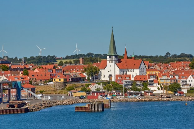 Miasto Rønne na Bornholmie na zdjęciu ilustracyjnym /Shutterstock