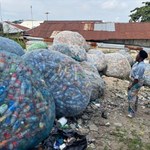 Miasto tonie w plastiku. Rekordzista podjął radykalne kroki