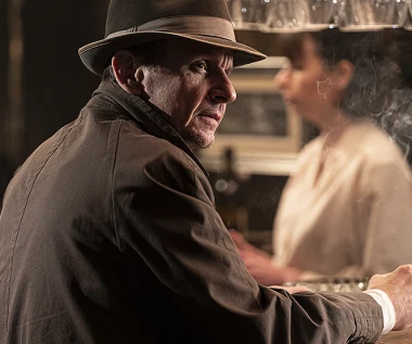 ​"Miasto": Ucieczka od zwyczajności [recenzja]