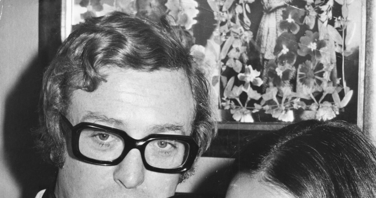 Michael Caine z Shakirą Baks i córką Natashą w 1973 roku /Hulton Archive /Getty Images