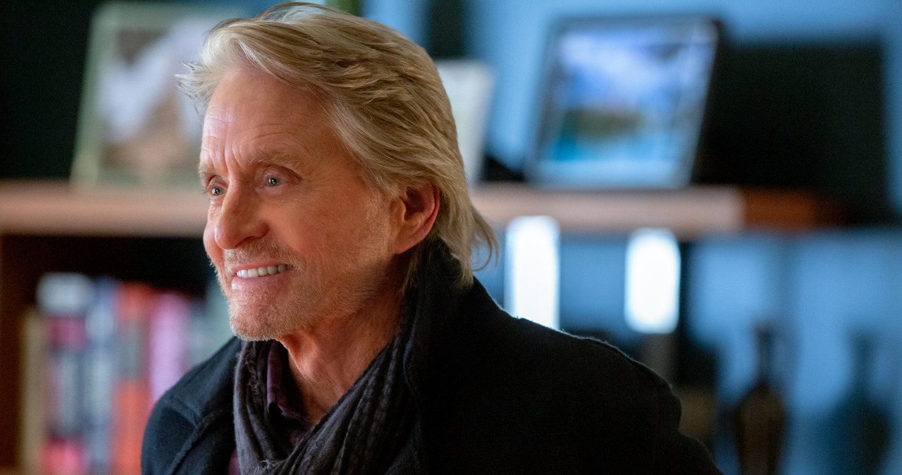 Michael Douglas w serialu "The Kominsky Method" /Michael Yarish/Netflix /materiały prasowe