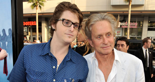 Michael Douglas z synem /Kevin Winter /Getty Images