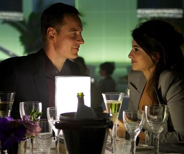 Michael Fassbender i Penelope Cruz w scenie z filmu "Adwokat"
