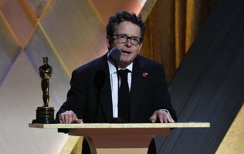 Michael J. Fox otrzymał honorowego Oscara za swoją działalność na rzecz walki z chorobą Parkinsona /VALERIE MACON/AFP/East News /East News
