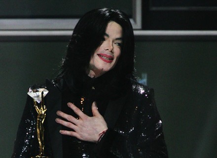 Michael Jackson dziękuje fanom - fot. MJ Kim /Getty Images/Flash Press Media