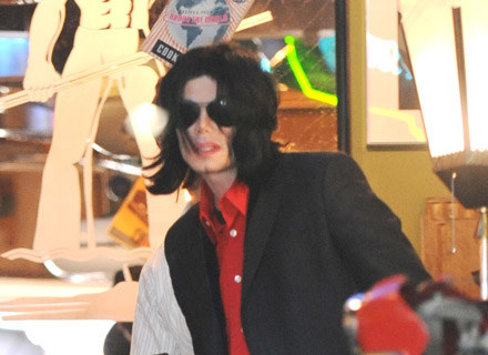 Michael Jackson widziany niedawno na zakupach /Agencja FORUM