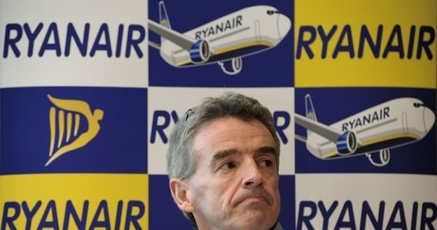 Michael O'Leary, prezes i jeden z największych akcjonariuszy Ryanair dostanie 20 mln euro dywidendy /AFP