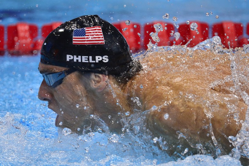 Michael Phelps pochłania na śniadanie wielkie ilości jajek /AFP