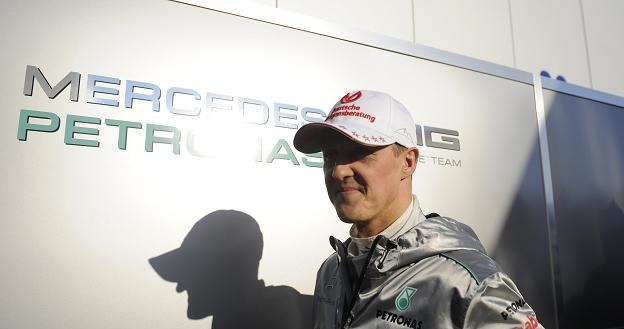 Michael Schumacher czeka na nowy bolid. /AFP