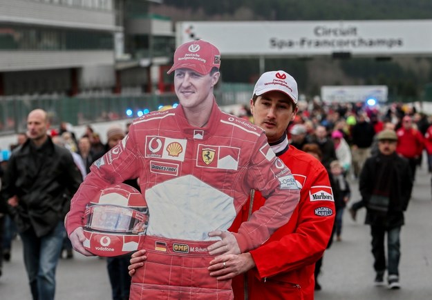 Michael Schumacher jest w śpiączce po wypadku na nartach /OLIVIER HOSLET /PAP/EPA
