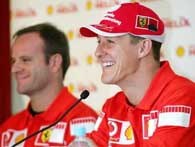 Michael Schumacher nie boi się zmian... /AFP