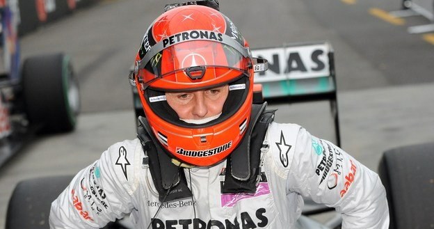 Michael Schumacher nie może być zadowolony ze swoich występów w tym sezonie /AFP