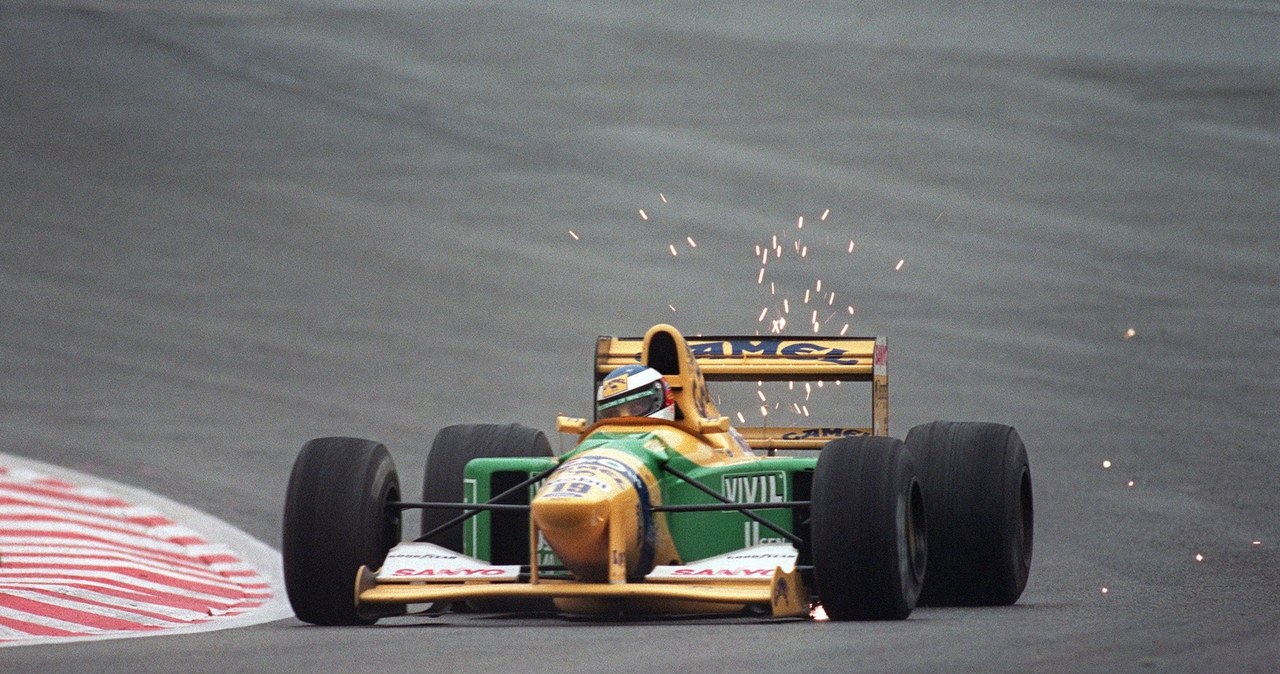 Michael Schumacher w bolidzie Bennetona w 1992 roku /AFP