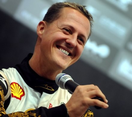 Michael Schumacher zdaniem niemieckich mediów podpisał umowę z Mercedesem /AFP
