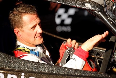 Michael Schumacher. Zdjęcie archiwalne z 2012 roku /RUNGROJ YONGRIT /PAP/EPA