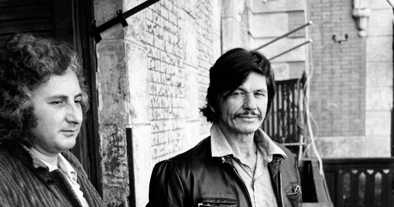 Michael Winner (L) i Charles Bronson (P) na planie filmowym /Angelo Deligio\Mondadori  /Getty Images