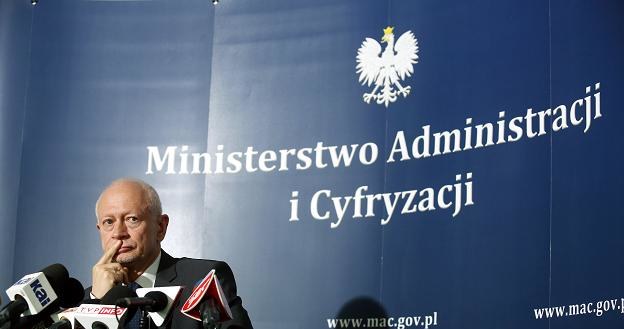 Michał Boni, minister administracji /IAR/PAP