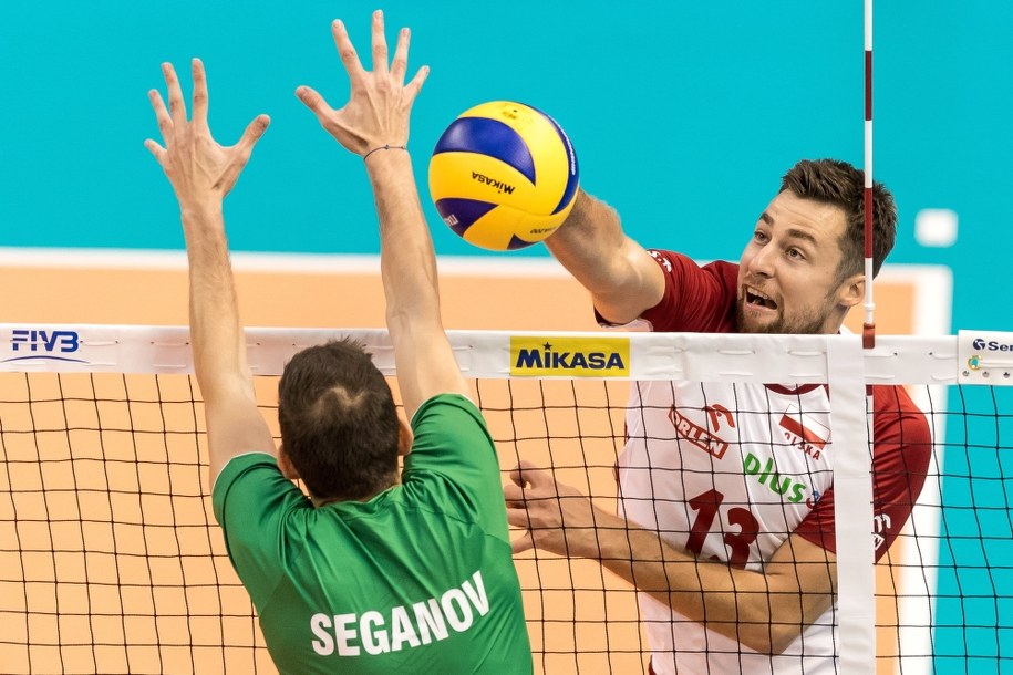 Michał Kubiak podczas meczu z Bułgarami / 	Maciej Kulczyński    /PAP