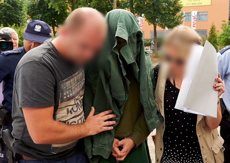 Michał L., który wjechał w ludzi na molo i Monciaku w Sopocie /Adam Warżawa /PAP