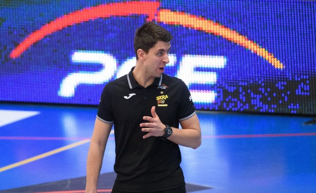 Michał Mieszko Gogol nie będzie już trenerem PGE Skry Bełchatów