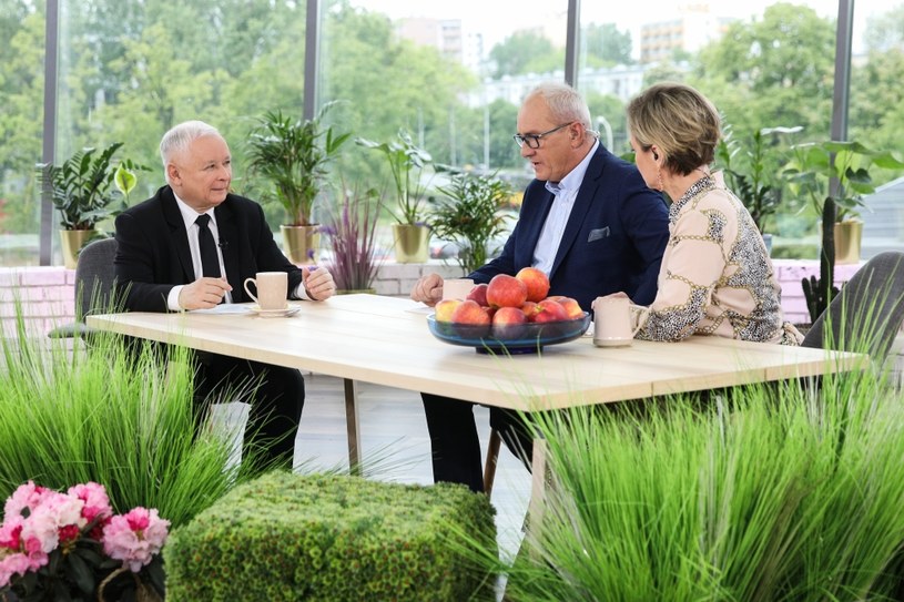 Michał Olszański i Monika Zamachowska podczas wywiadu z Jarosławem Kaczyńskim w "Pytaniu na Śniadanie" /Agencja FORUM