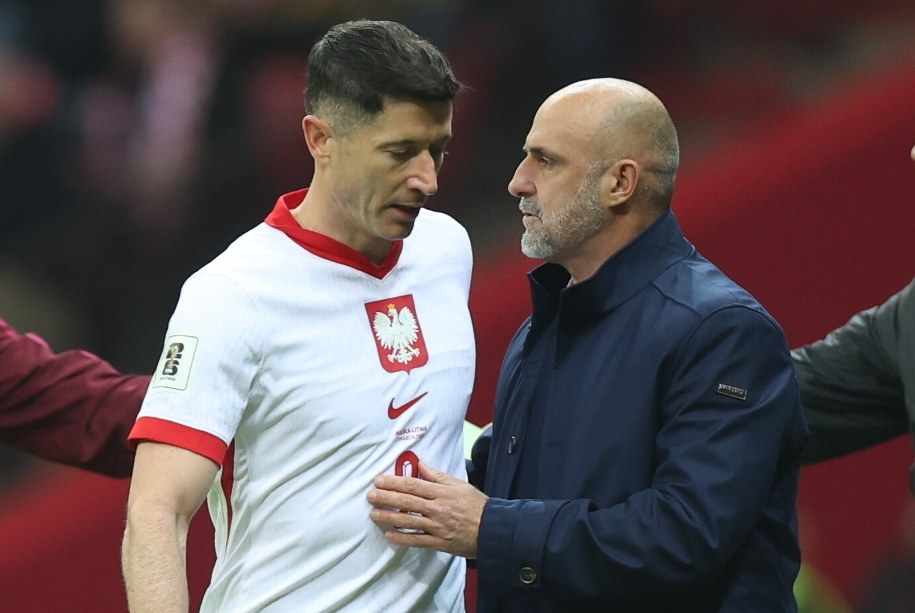 Michał Probierz i Robert Lewandowski /	Leszek Szymański   /PAP