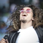 Michał Szpak i Paulina Młynarska śpiewają o San Escobar (utwór "Słodki presidente")