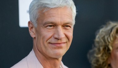 Michał Żebrowski pojawił się w Łodzi i od razu takie sceny. Ludzie oniemieli na widok jego stylizacji